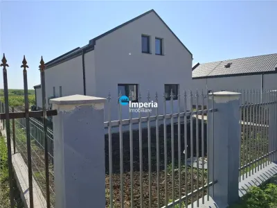 Comision zero! Casa individuala intabulata cu 4 camere de vanzare Aroneanu Iasi! - Aroneanu