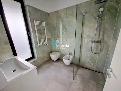 Casa premium Bucium cu toate utilitatile si acces asfaltat - foto 8
