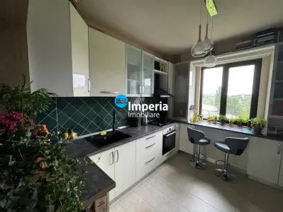 Apartament 2 cam, decomandat, de vanzare in zona Bucium -- - foto 3