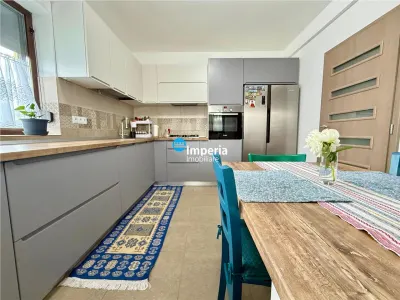 Vila P+E,  mobilata, utilata, 5 cam,  Horpaz str. Noua - foto 4