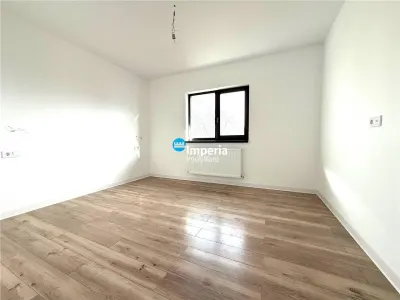 Casa individuala in Horpaz , 3 cam, beci - foto 3