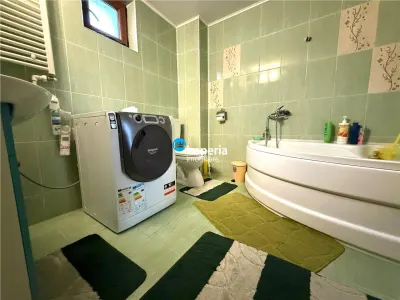 Vila 5 cam, Garaj, 450 teren, asfalt, Omenia Valea Adanca Iasi - foto 4
