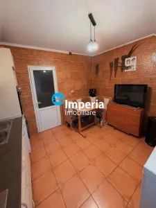 Apartament 3 cam, semi - decomandat, de vanzare in zona Tatarasi - Dispecer - foto 7