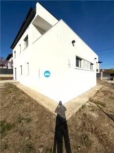Vila , P+E, Garaj, vedere lac Ezareni,  450 teren Valea Adanca - foto 3