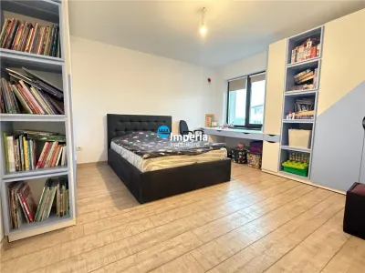 Vila / Spatiu 5 cam. Garaj, Beci, regie proprie,  200 mp, Tudor Neculai Valea Adanca - foto 8