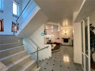 Vila cu Garaj,D+ P+E+M, regie proprie, 360 mp,teren 1050 mp, Rediu - foto 8