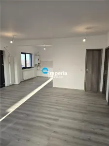 Casa parter de vanzare in Barnova, teren 400 mp si terasa acoperita - foto 3
