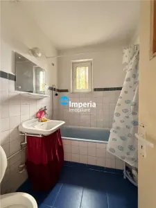 Apartament 3 cam, semi - decomandat, de vanzare zona Tatarasi - Flora - foto 9