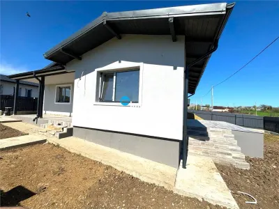 Casa individuala 3 cam,  400 teren, Ciurbesti, Miroslava - foto 2