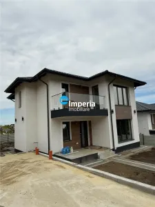 Vila individuala, priveliste superba, finisaje premium, in zona Bucium - Pietrarie - foto 13