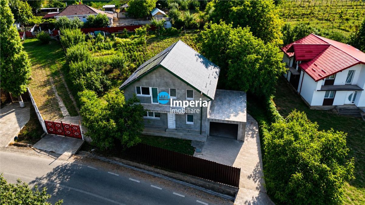 Vila mobilata P+M, Garaj, Panouri, rond TLT Vorovesti - Vorovesti