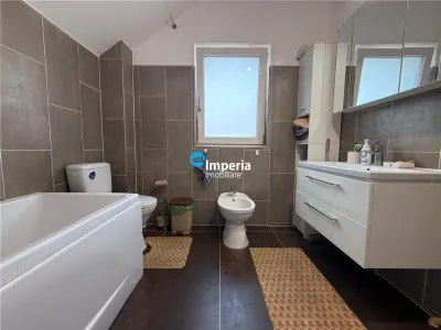 Vila mobilata P+M, Garaj, Panouri, rond TLT Vorovesti - foto 5