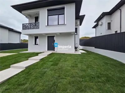 Casă deosebită, finisaje premium, 128 mp, 900 m fata de Centru Miroslava - Miroslava