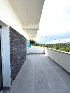 Vila 4 cam , crama, vedere panoramica Valea Adanca Iasi - foto 2
