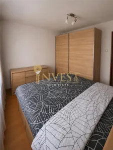 Apartament cu 2 camere decomandat,  parcare inclusa, Plopilor, Parcul Iuliu Hateganu - foto 4