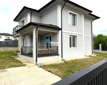Vila 4 cam,115 mp,  450 teren, 800 m de Primaria Miroslava - foto 2