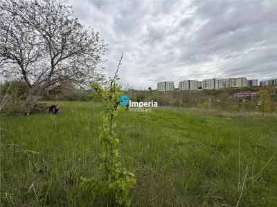 Teren intravilan IASI - COPOU - VITICULTORI - in vecinatatea padurii - foto 1