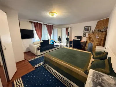Casa de vanzare in Iasi, zona Sculeni - foto 1