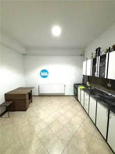Casa 5 cam, teren 1050, garaj, crama, mobilata, Centru Ciurbesti - foto 11