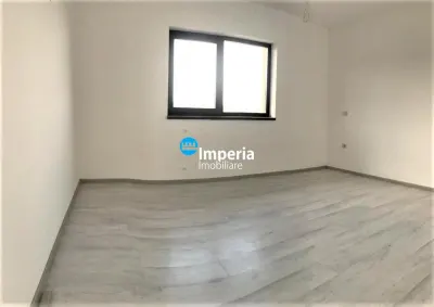 Vila P+E 116 mu, beci, asfalt, Valea Ursului, Miroslava - foto 6