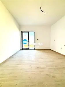 Casa 4 cam, teren 500, canalizare, asfalt, Legaga Ciurbesti - foto 6