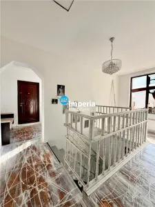 Vila interbelica de exceptie in zona centrala Iasi | 247 mp utili | teren 514 mp - foto 2