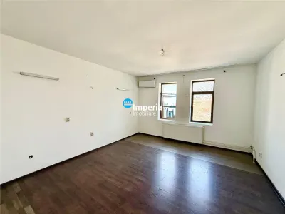 Vila interbelica de exceptie in zona centrala Iasi | 247 mp utili | teren 514 mp - foto 9