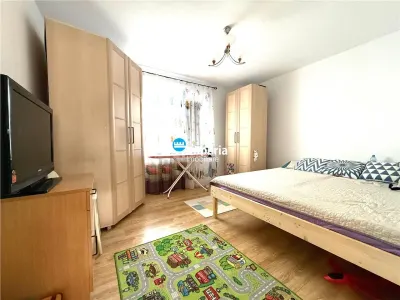 Casa P+M, 560 teren, 80 mp, Garaj 40 mp,  Vorovesti Miroslava - foto 4
