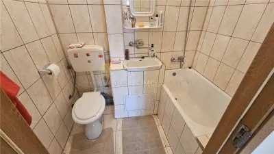 APARTAMENT 2 CAMERE 42 MP |  BALCON 2MP  | LOCATIE EXCELENTA !!! - foto 6