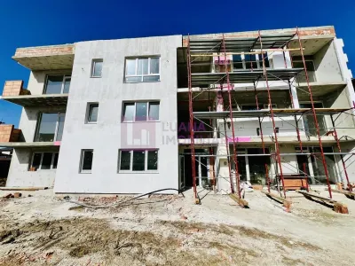 Spatiu comercial | Selimbar, Brana | la strada | 116 mp | 2 intrari - foto 4