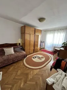 APARTAMENT 4 CAMERE 70 MP ZONA ION MESTER - Cluj-Napoca