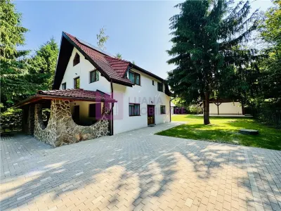 Casa de vacanta | Pensiune | 7 camere | Valea Avrigului | teren 1000 mp | video - Avrig