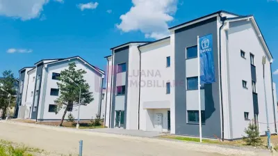 Spatiu comercial zona Vest | la strada | 2 parcari | 88 mp - foto 5