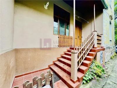 Apartament 2 camere  de inchiriat | curte | recent renovat | Constantin Noica | Central - foto 6