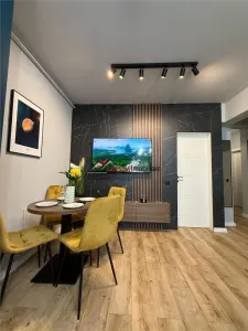 Apartament cu 3 camere, mobilat si utilat la cheie plus terasa in Floresti. - foto 13