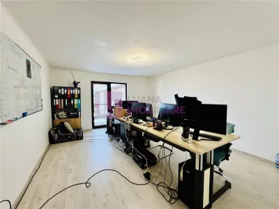 Casa individuala | suprafata utila 360 mp | teren 430 mp | Calea Poplacii - foto 16