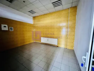 Spatiu industrial in Sibiu | 1000 mp | Central | birouri | avizat ISU - foto 7
