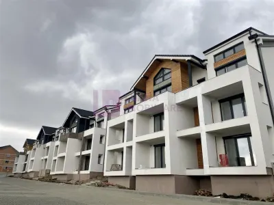 Teren intravilan | autorizatie vila cu apartamente | utilitati | drumuri - foto 10
