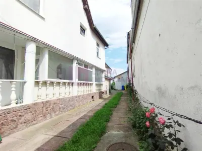 Spatiu comercial parter 70 mp si casa individuala | Turnisor | video - Sibiu