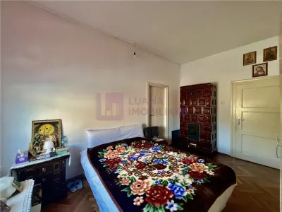 Casa de vanzare  | 2 constructii | 540 mp teren |  zona Lupeni | pivnita - foto 13