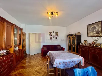 Casa de vanzare  | 2 constructii | 540 mp teren |  zona Lupeni | pivnita - foto 3