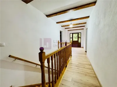 Casa de vacanta 7 camere | Valea Avrigului | teren 1000 mp | video - foto 21