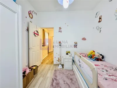 Casa pe un singur nivel Sura Mare | teren 701 mp | 2 constructii | video - foto 5