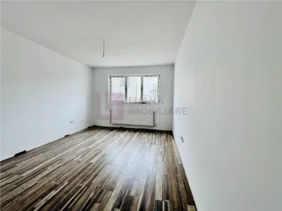 Garsoniera decomandata de vanzare | Selimbar, Brana | A, C - foto 4