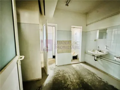 Spatiu de birouri 600 mp | cazari, cabinete, clinica | Turnisor - foto 8