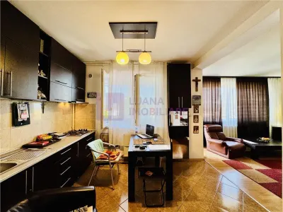 Apartament 2 camere de vanzare | decomandat | balcon | Siretului | - foto 2