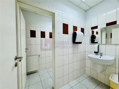 Spatiu de birouri 194 mp | 5 parcari private | curte | Scoala de Inot - foto 6
