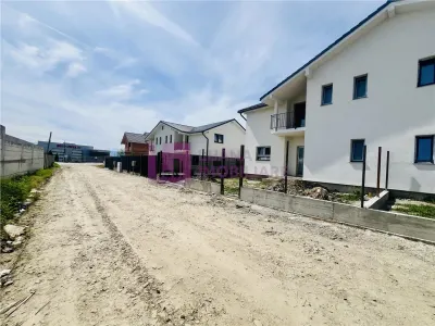Casa tip duplex NOUA de vanzare |  Sura Mare | teren 340 mp - foto 3