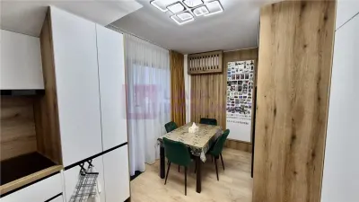 Apartament 4 camere de vanzare | 3 bai | amenajat complet | zona Mandra | lift - foto 2