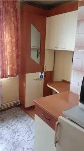 Apartament 3 camere Decomandat Moldovita - foto 4